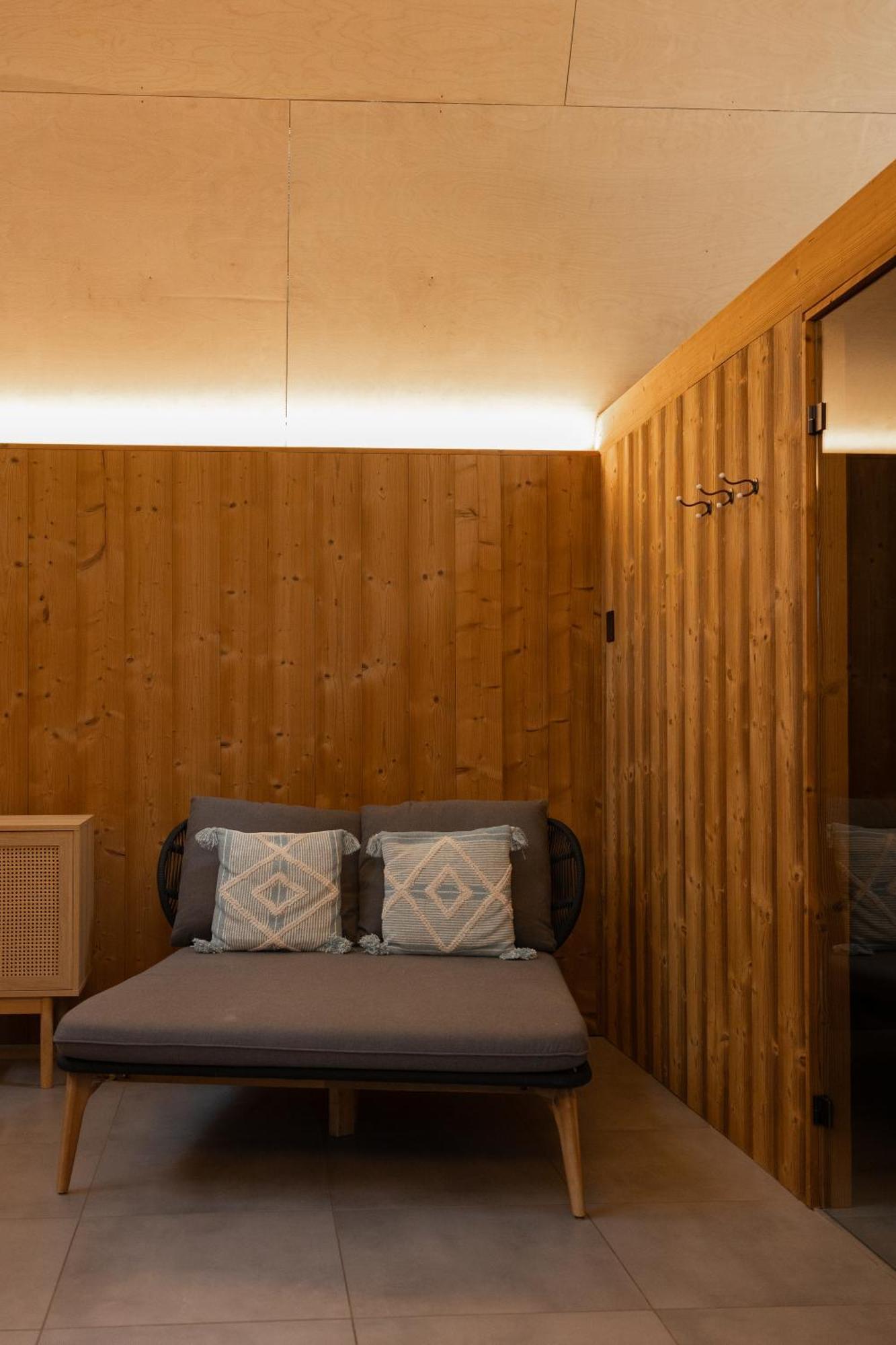 Hotel Kouty Ledeč nad Sázavou Zewnętrze zdjęcie